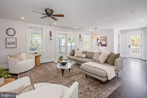 Other - 902 Kingston Rd, Baltimore, MD 21212 photo 3 of 11