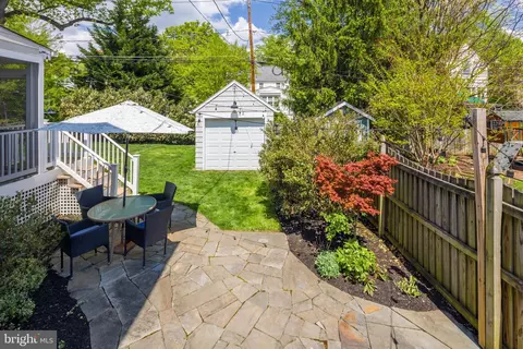 Exterior - 902 Kingston Rd, Baltimore, MD 21212 photo 5 of 19