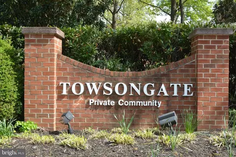 2 Southerly Ct #307, Towson, MD 21286
