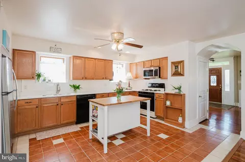 Other - 10 Elmont Ave, Baltimore, MD 21206 photo 4 of 24