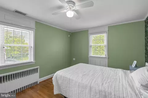 Bedroom - 636 Overbrook Rd, Baltimore, MD 21212 photo 3 of 8