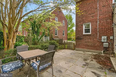 Exterior - 636 Overbrook Rd, Baltimore, MD 21212 photo 5 of 11