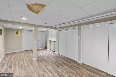 Entry Way - 636 Overbrook Rd, Baltimore, MD 21212 photo 1 of 2