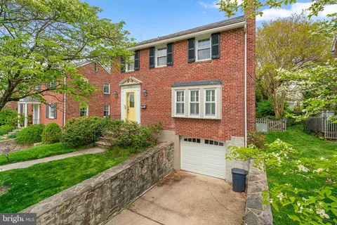 Exterior - 636 Overbrook Rd, Baltimore, MD 21212 photo 3 of 11