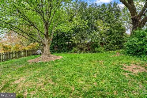 Exterior - 636 Overbrook Rd, Baltimore, MD 21212 photo 7 of 11