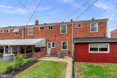 Exterior - 1245 Brewster St, Halethorpe, MD 21227 photo 7 of 8