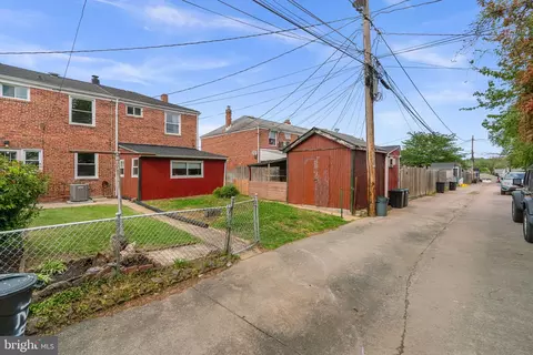 Exterior - 1245 Brewster St, Halethorpe, MD 21227 photo 8 of 8