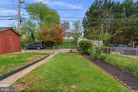 Exterior - 1245 Brewster St, Halethorpe, MD 21227 photo 5 of 8