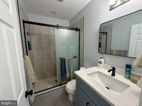 Bath - 405 Central Ave, Towson, MD 21204 photo 1 of 1