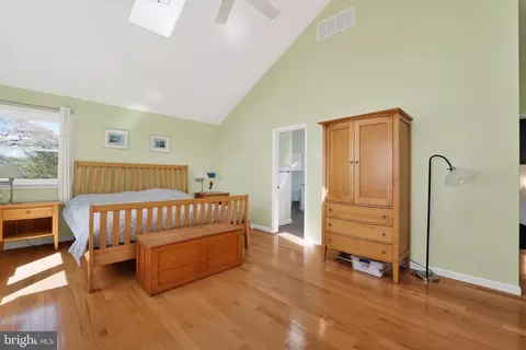 Bedroom - 1400 Burke Rd, Middle River, MD 21220 photo 5 of 5