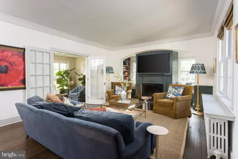 Living - 7005 Copeleigh, Baltimore, MD 21212 photo 1 of 2
