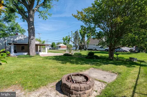 Exterior - 3231 Grace Rd, Sparrows Point, MD 21219 photo 5 of 6