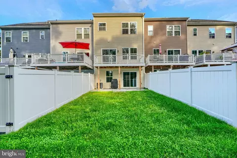 Exterior - 2824 Shaws Rd, Sparrows Point, MD 21219 photo 4 of 6