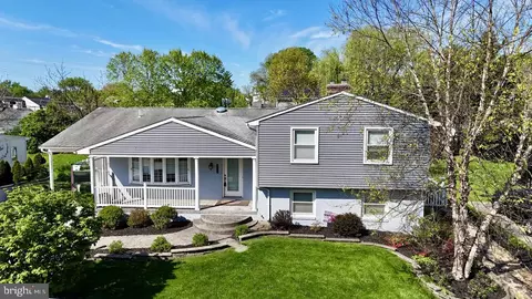 8216 Thornton Rd, Towson, MD 21204