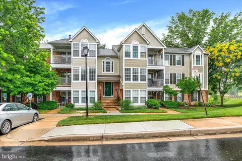 9101 E Lincolnshire Ct #E, Parkville, MD 21234