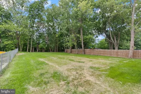 Exterior - 2434 Lodge Farm Rd, Sparrows Point, MD 21219 photo 3 of 5