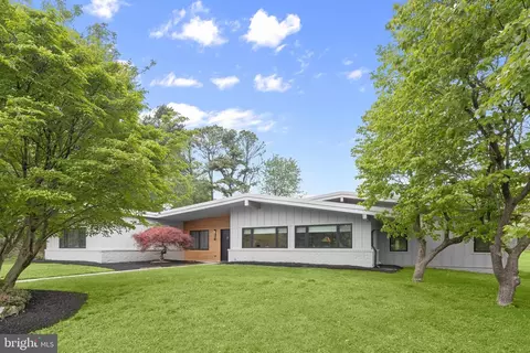 7907 Terrapin Ct, Pikesville, MD 21208
