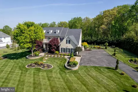 3927 Briar Knoll Cir, Phoenix, MD 21131