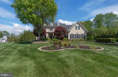 3927 Briar Knoll Cir, Phoenix, MD 21131