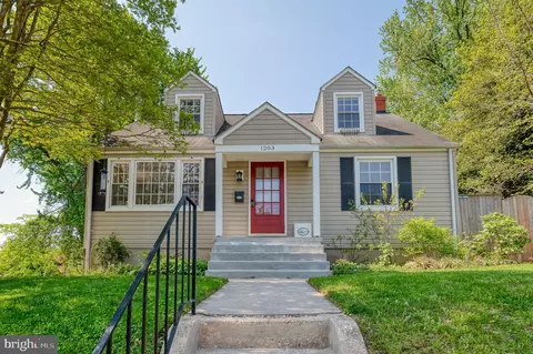 1203 Wakeford Cir, Baltimore, MD 21239