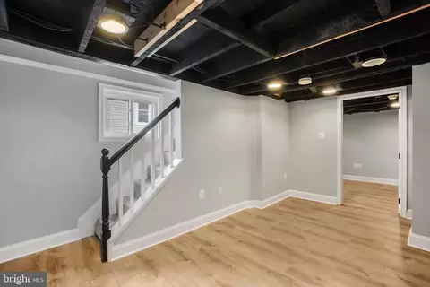 Entry Way - 4413 Glenmore Ave, Baltimore, MD 21206 photo 1 of 3