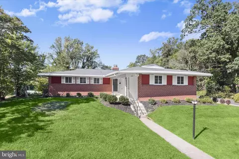 201 Suter Rd, Catonsville, MD 21228