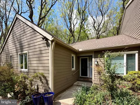123 Beech Bark Ln #12, Towson, MD 21286