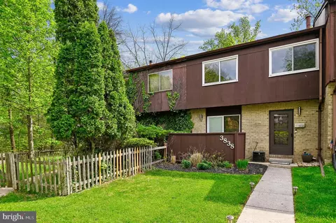 3838 Twin Lakes Ct, Windsor Mill, MD 21244