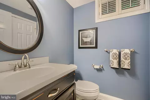 Bath - 13908 Foxland Rd, Phoenix, MD 21131 photo 8 of 8