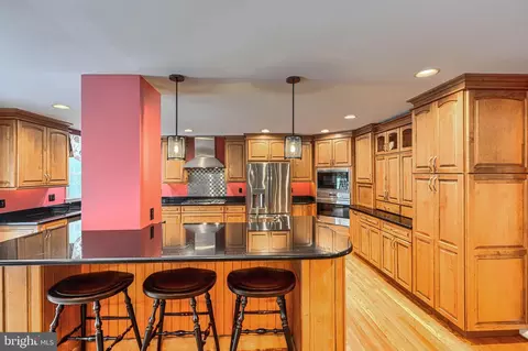 Kitchen - 13908 Foxland Rd, Phoenix, MD 21131 photo 3 of 7