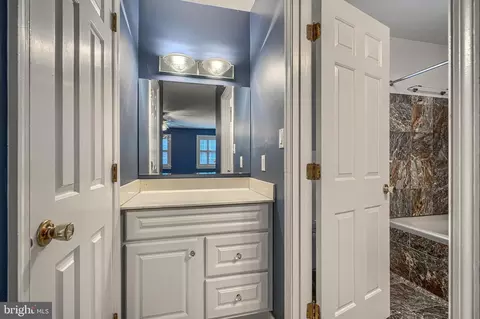 Bath - 13908 Foxland Rd, Phoenix, MD 21131 photo 2 of 8