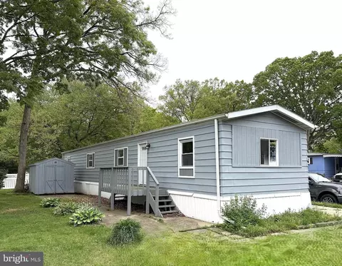 3517 Wagon Train Rd, Middle River, MD 21220