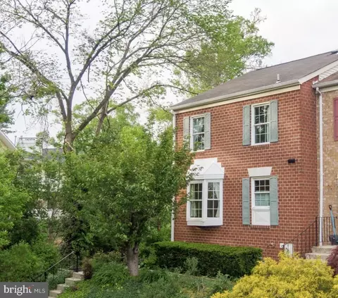 39 Sunnyvale Ct, Cockeysville, MD 21030