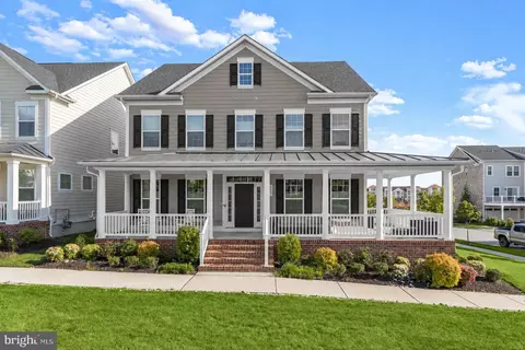 6207 Islington St, Middle River, MD 21220