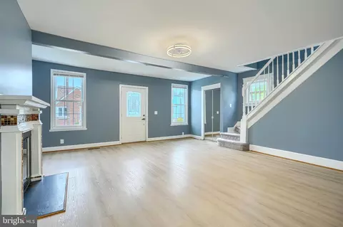 Living - 1919 Maxwell Ave, Dundalk, MD 21222 photo 2 of 3