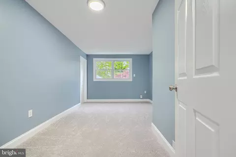 Bedroom - 1919 Maxwell Ave, Dundalk, MD 21222 photo 2 of 3