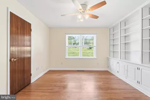 1146 Gypsy Ln E, Towson, MD 21286 photo 25