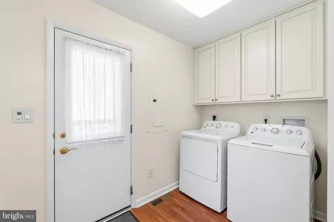 1146 Gypsy Ln E, Towson, MD 21286 photo 10