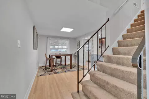 Entry Way - 1329 Halstead Rd, Parkville, MD 21234 photo 4 of 10