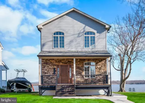 7214 Greenbank Rd, Middle River, MD 21220