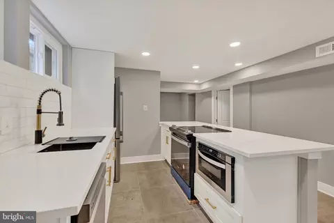 732 S Beechfield Ave, Baltimore, MD 21229 photo 22