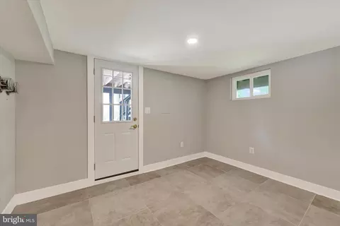 732 S Beechfield Ave, Baltimore, MD 21229 photo 27