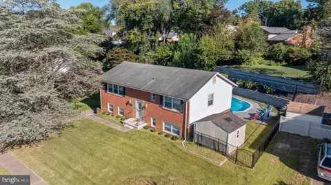 910 Crestwick Rd, Towson, MD 21286