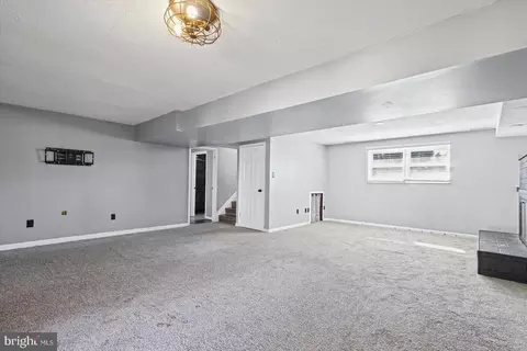 Living - 9453 Seven Courts Dr, Nottingham, MD 21236 photo 3 of 4