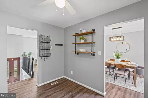 Entry Way - 9453 Seven Courts Dr, Nottingham, MD 21236 photo 2 of 4
