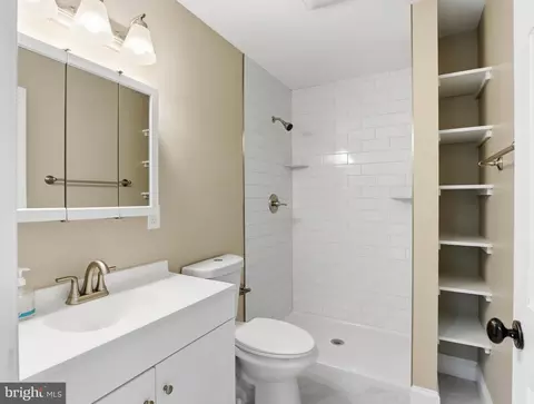 Bath - 14207 Manor Rd, Phoenix, MD 21131 photo 1 of 2