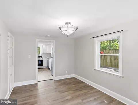 Entry Way - 14207 Manor Rd, Phoenix, MD 21131 photo 2 of 2