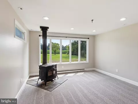 Living - 14207 Manor Rd, Phoenix, MD 21131 photo 4 of 4