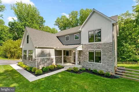 Exterior - 13512 Alliston Dr, Baldwin, MD 21013 photo 2 of 8