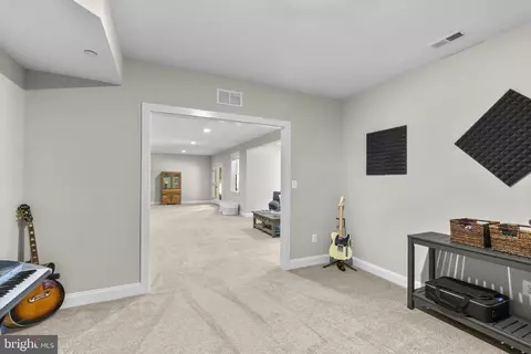 Entry Way - 13512 Alliston Dr, Baldwin, MD 21013 photo 15 of 16